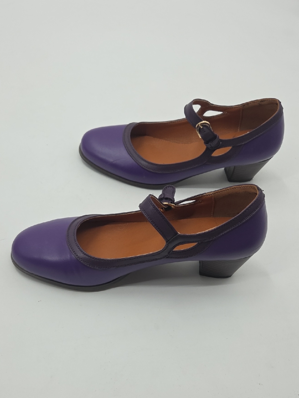 Women’s Retro Purple Mary Jane Heels - Picture 9 of 16